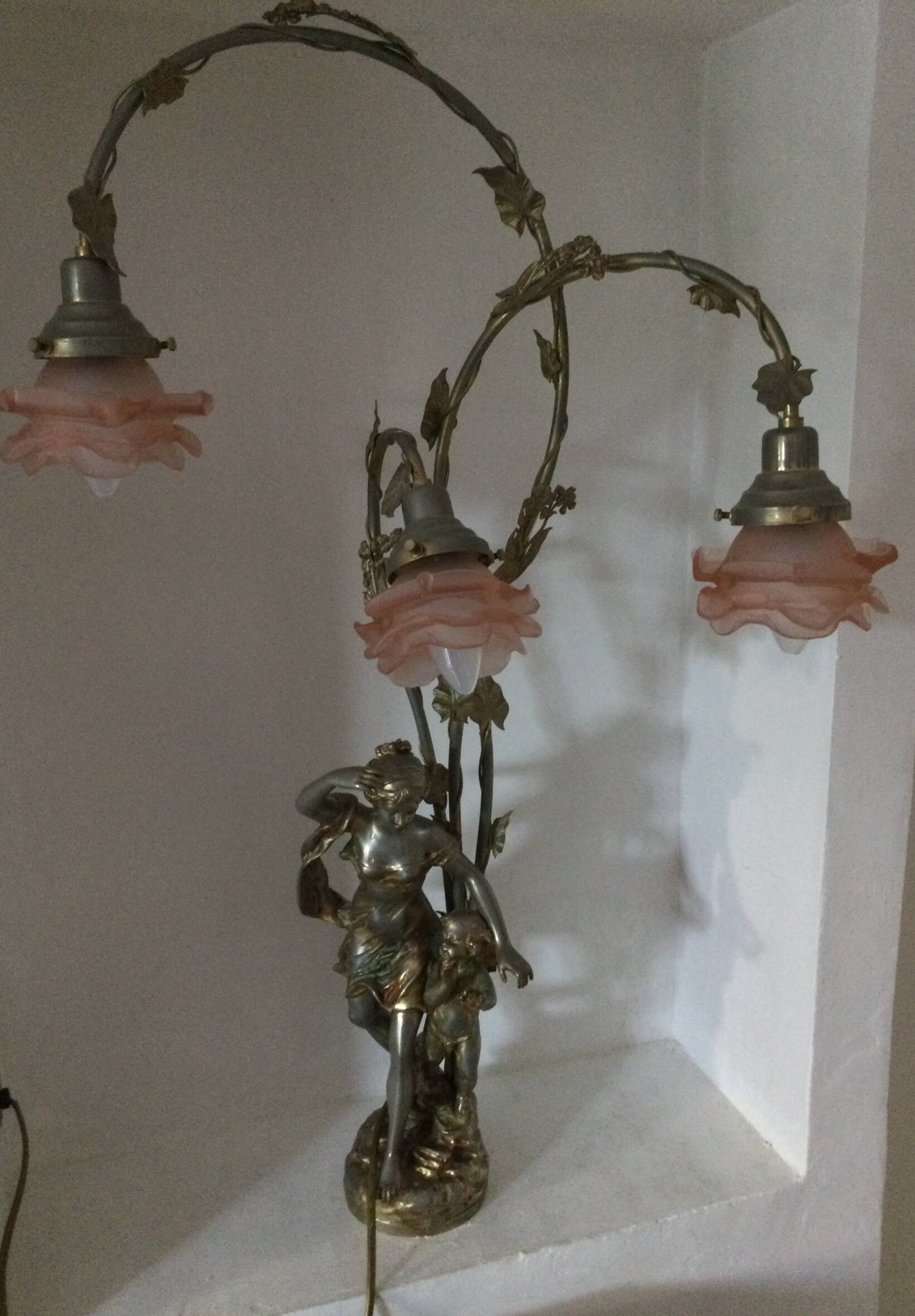 Art Deco lamp