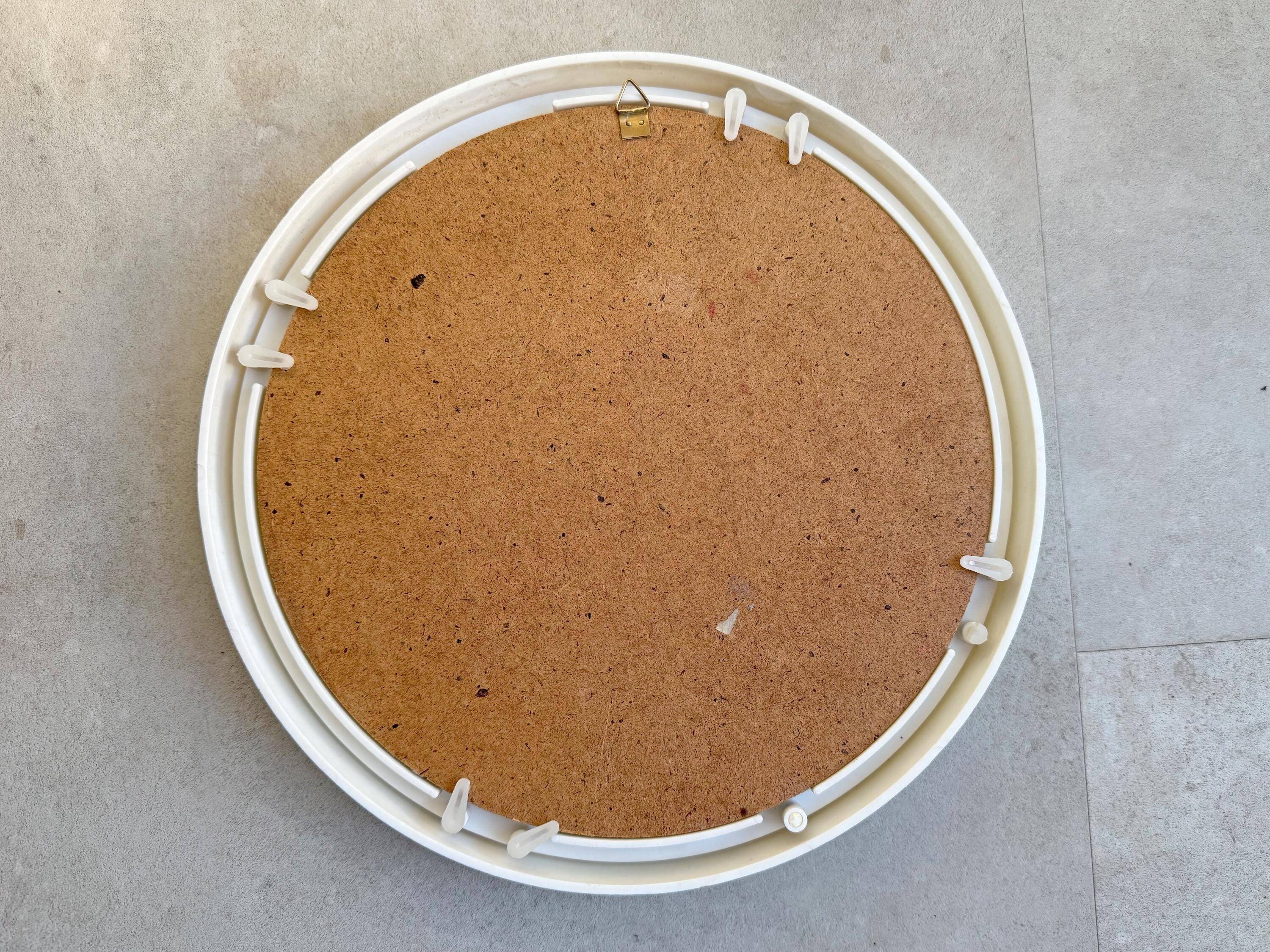 Miroir mural rond en plastique beige de l'ère spatiale