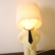 Lampe de table de nuit M. P  avec un bouton excitant sur / off