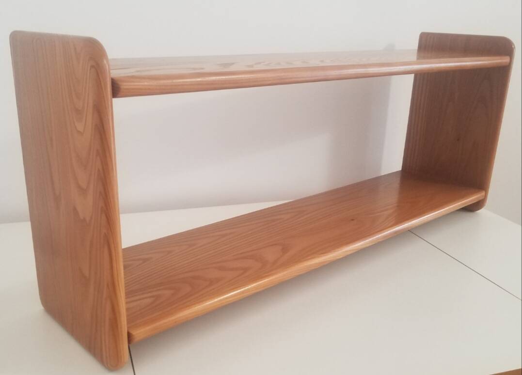 Solid elm shelves, vintage. Very good condition.