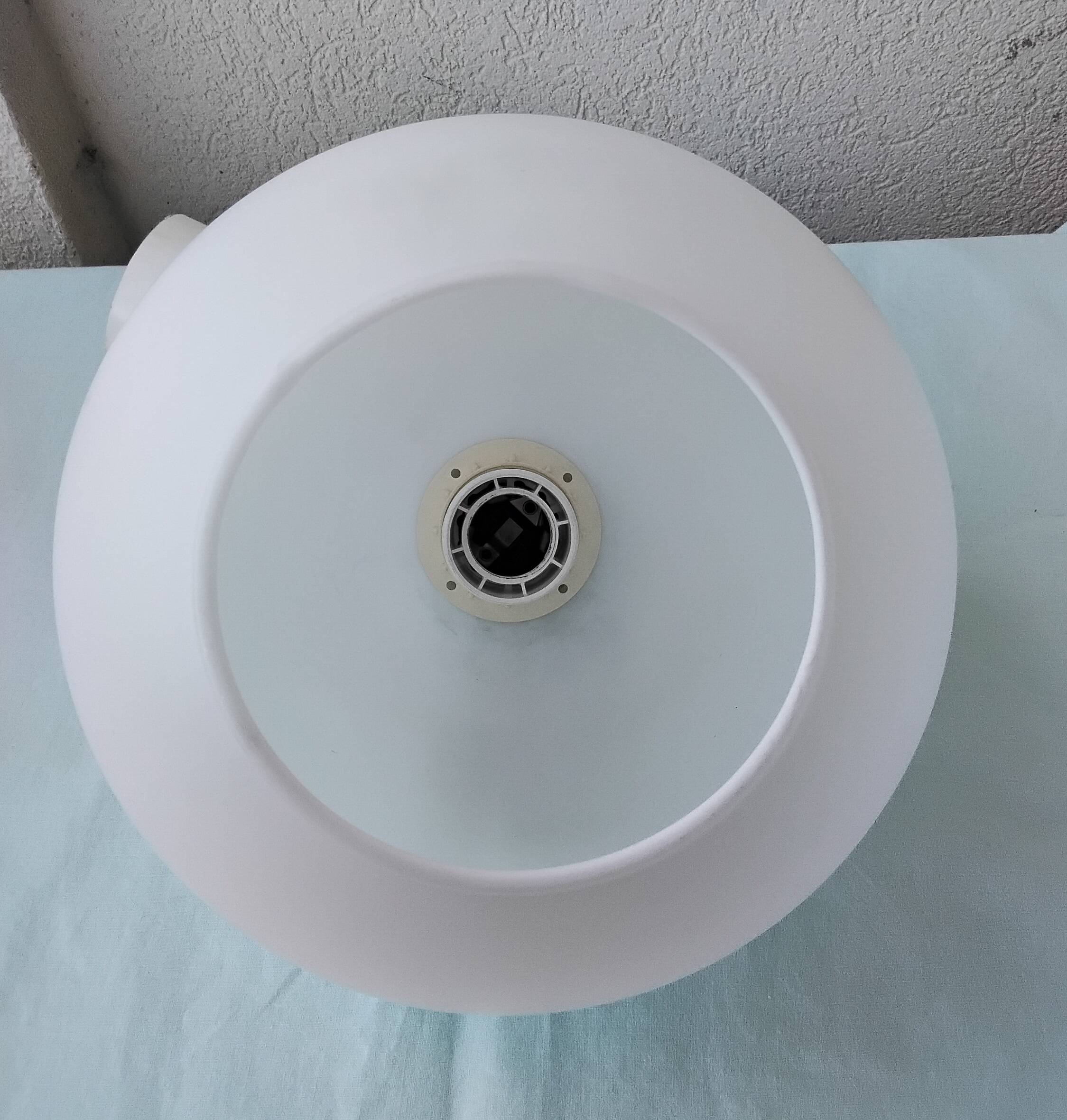 Suspension en opaline blanche