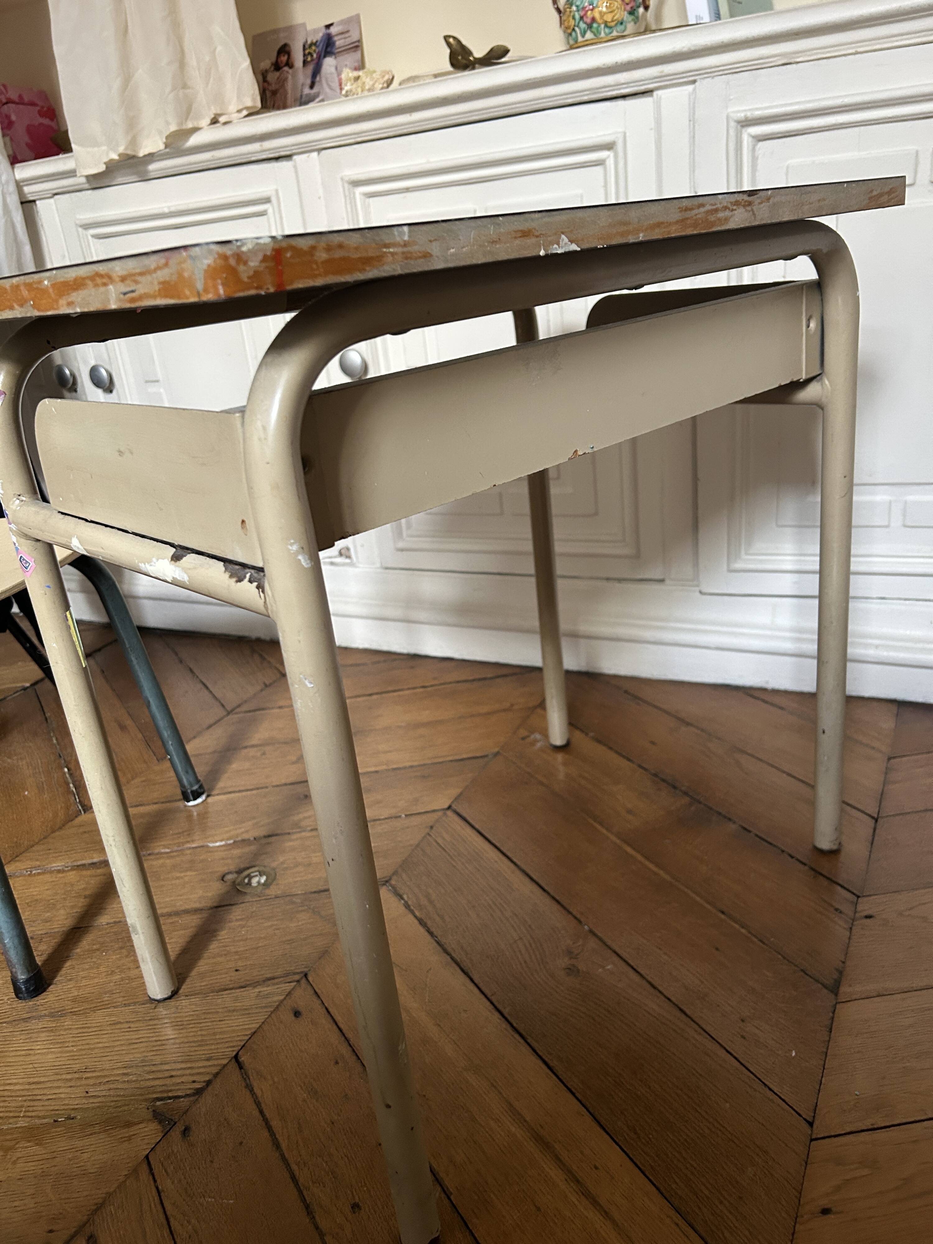 School desk and its chair