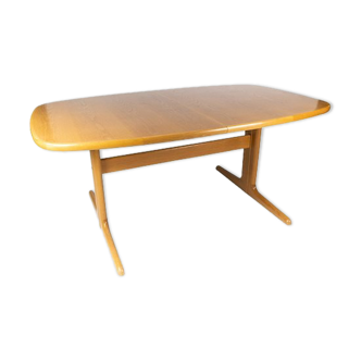 Table à manger en chêne de design danois fabriqué par Skovby Furniture Factory à partir des années 1960