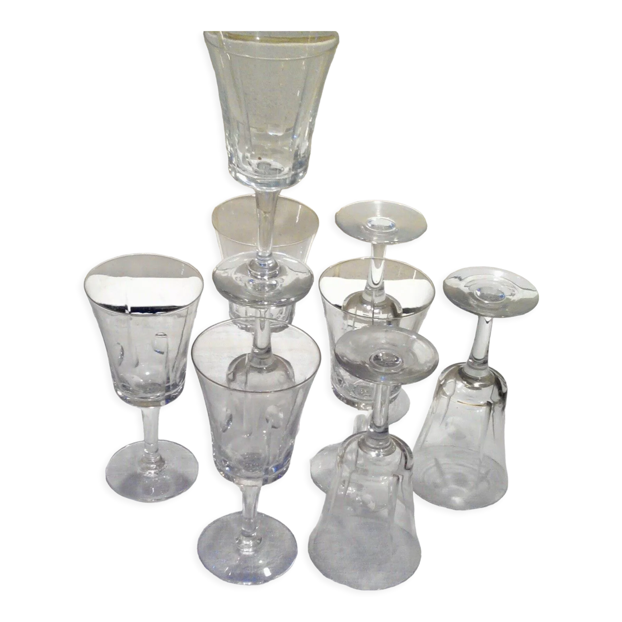 Old wine glass in baccarat crystal model art deco ht 14,5 cm