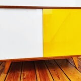 Buffet U 452 conçu par J. Jiroutek Tchécoslovaquie années 1960