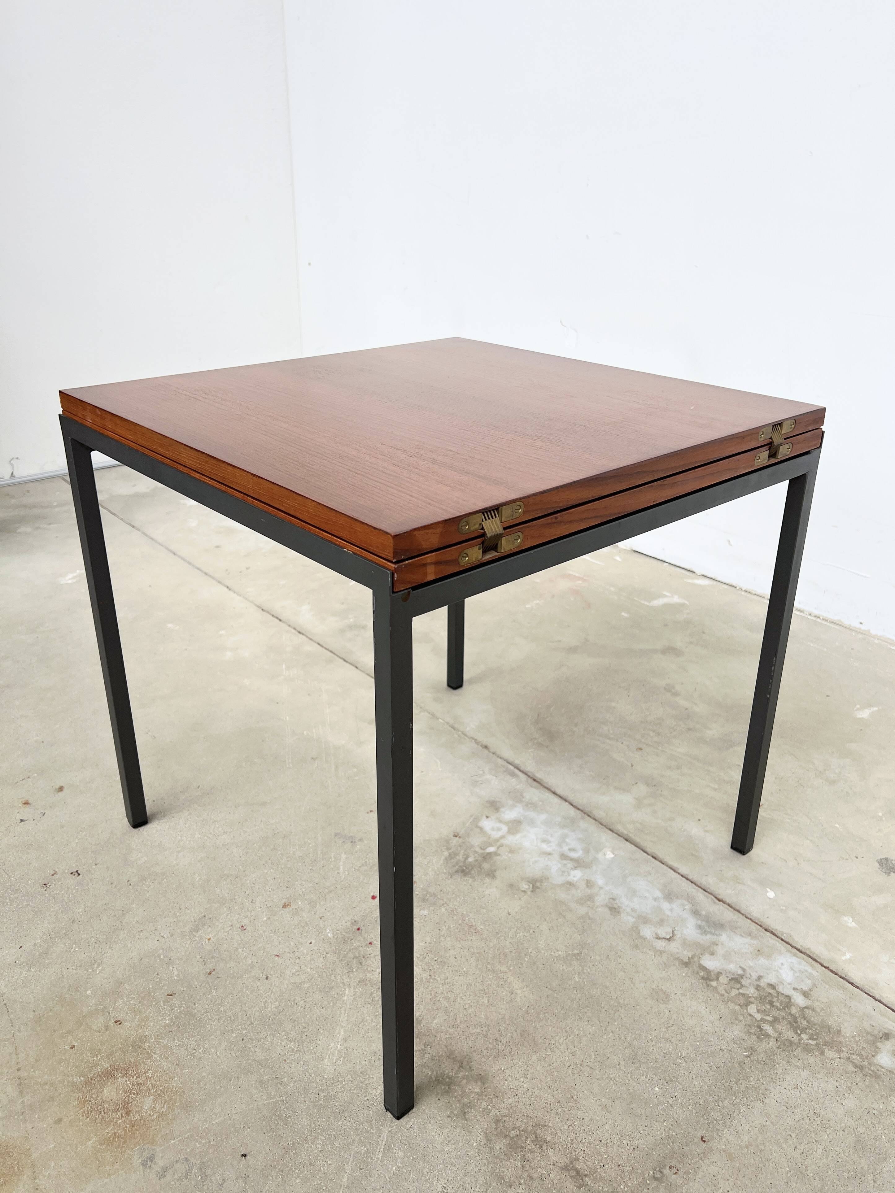 Wilhelm Renz Flip Top Folding Modular Coffee Table – Walnut