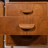 Bureau en teck autoportant de style moderne du milieu du XXe siècle, Danemark, années 1960
