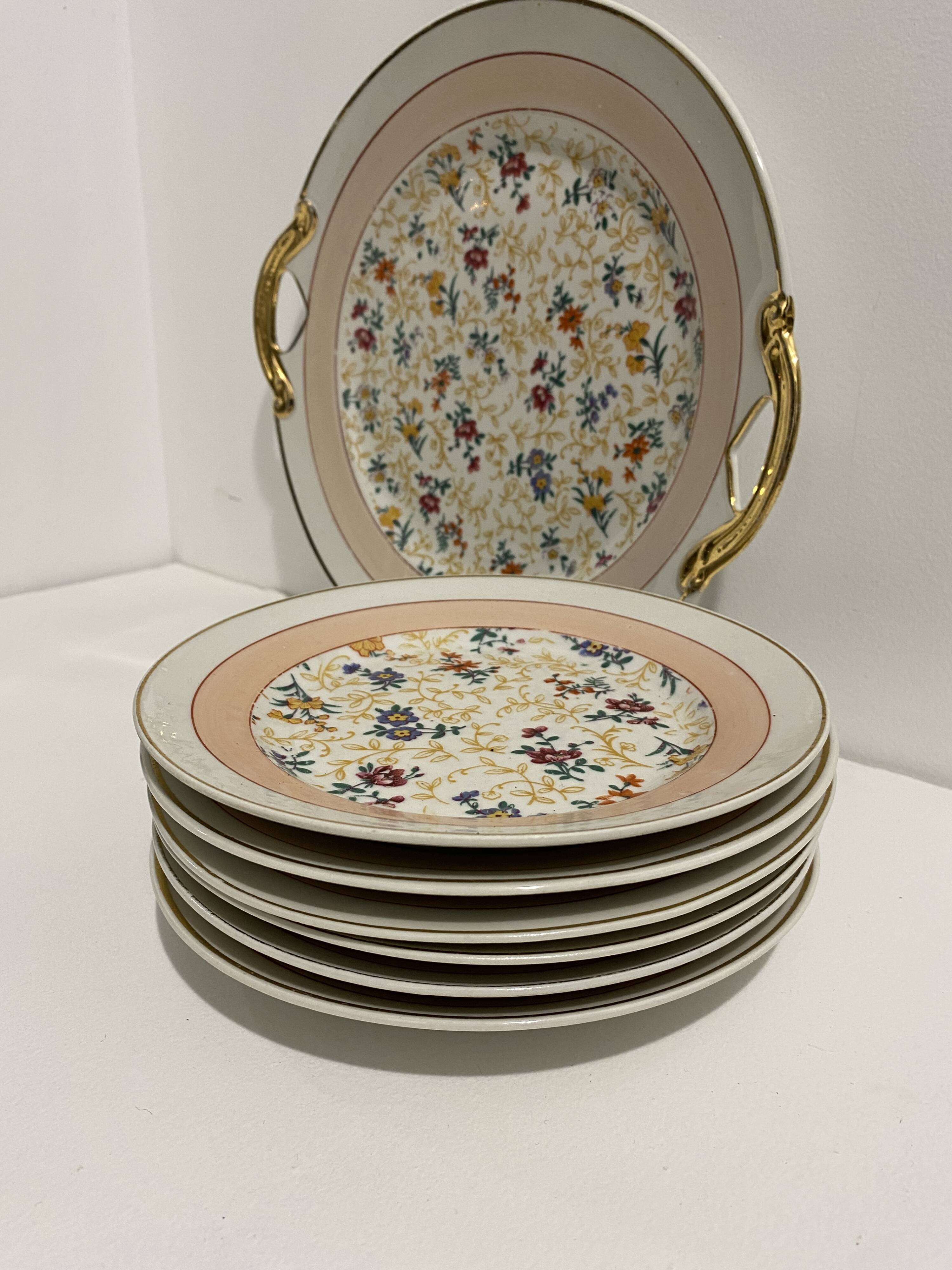 Dessert service, cake service, flowers and gilding, 6 plates and a vintage pie dish.