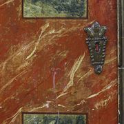 Cabinet d'art populaire en marbre peint