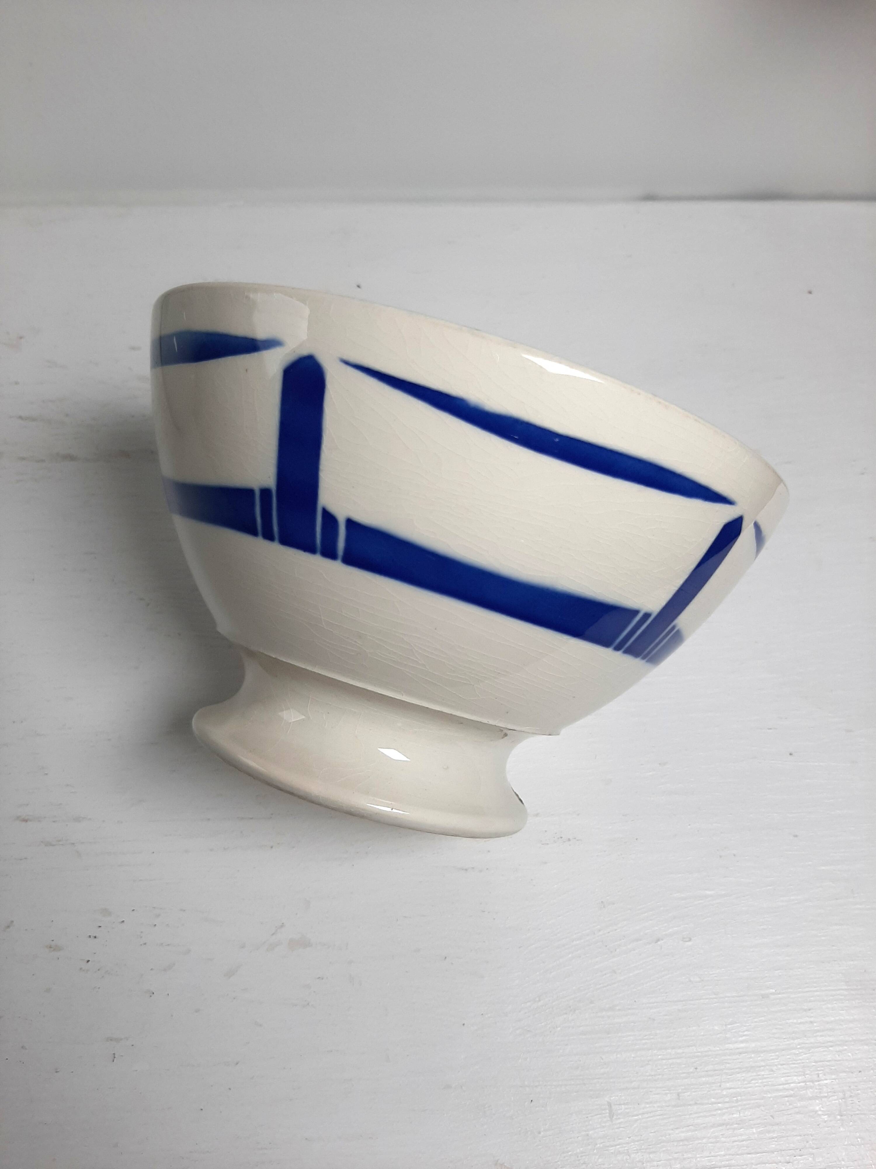 Vintage ironstone bowl from the Badonviller factory in cream and blue.