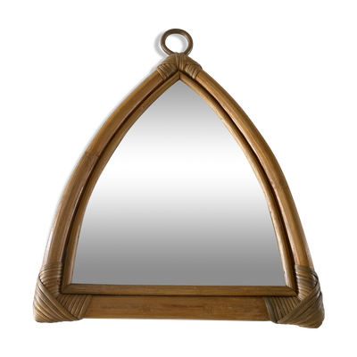 Miroir vintage en rotin de forme triangulaire  52 X 31 cm