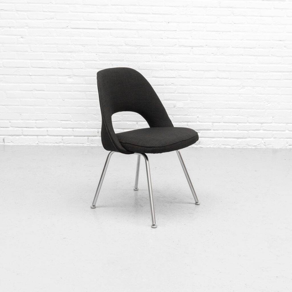 Conference dining chairs set 1970s