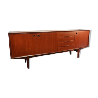 Scandinavian row in solid teak 1960