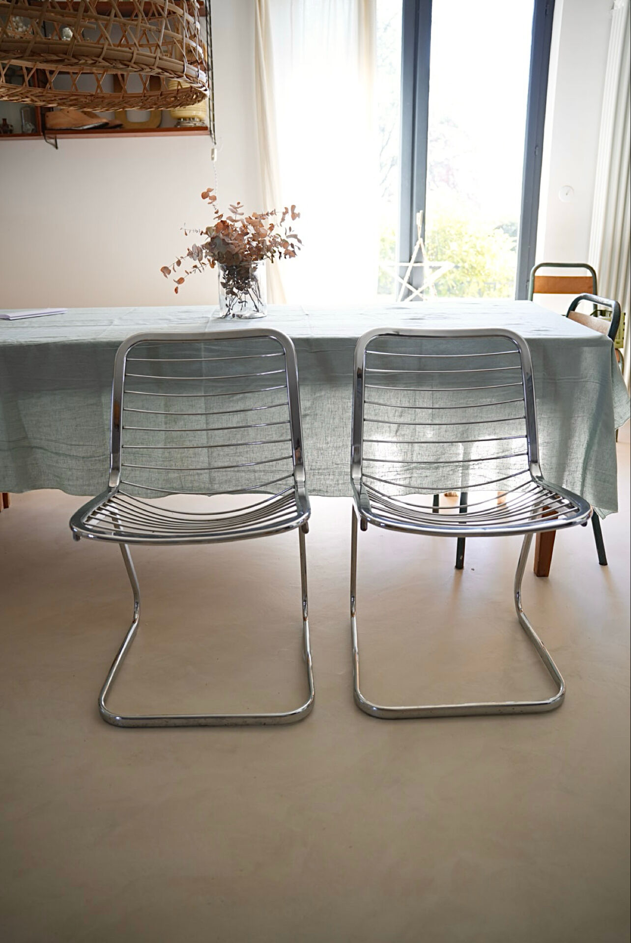 Lot 2 chaises métal chromé Gastone Rinaldi