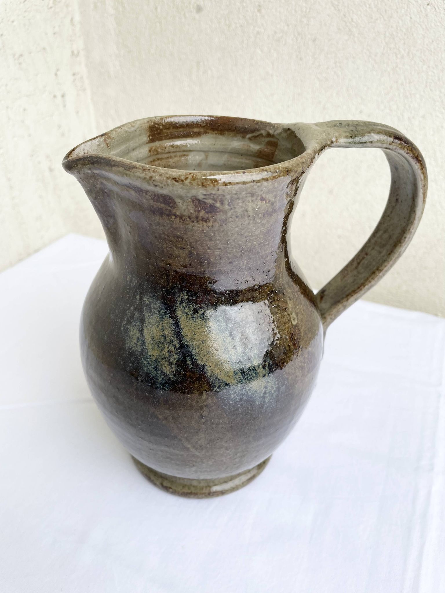 Handmade and signed glazed stoneware pitcher – Atelier de La Borne / Puisaye