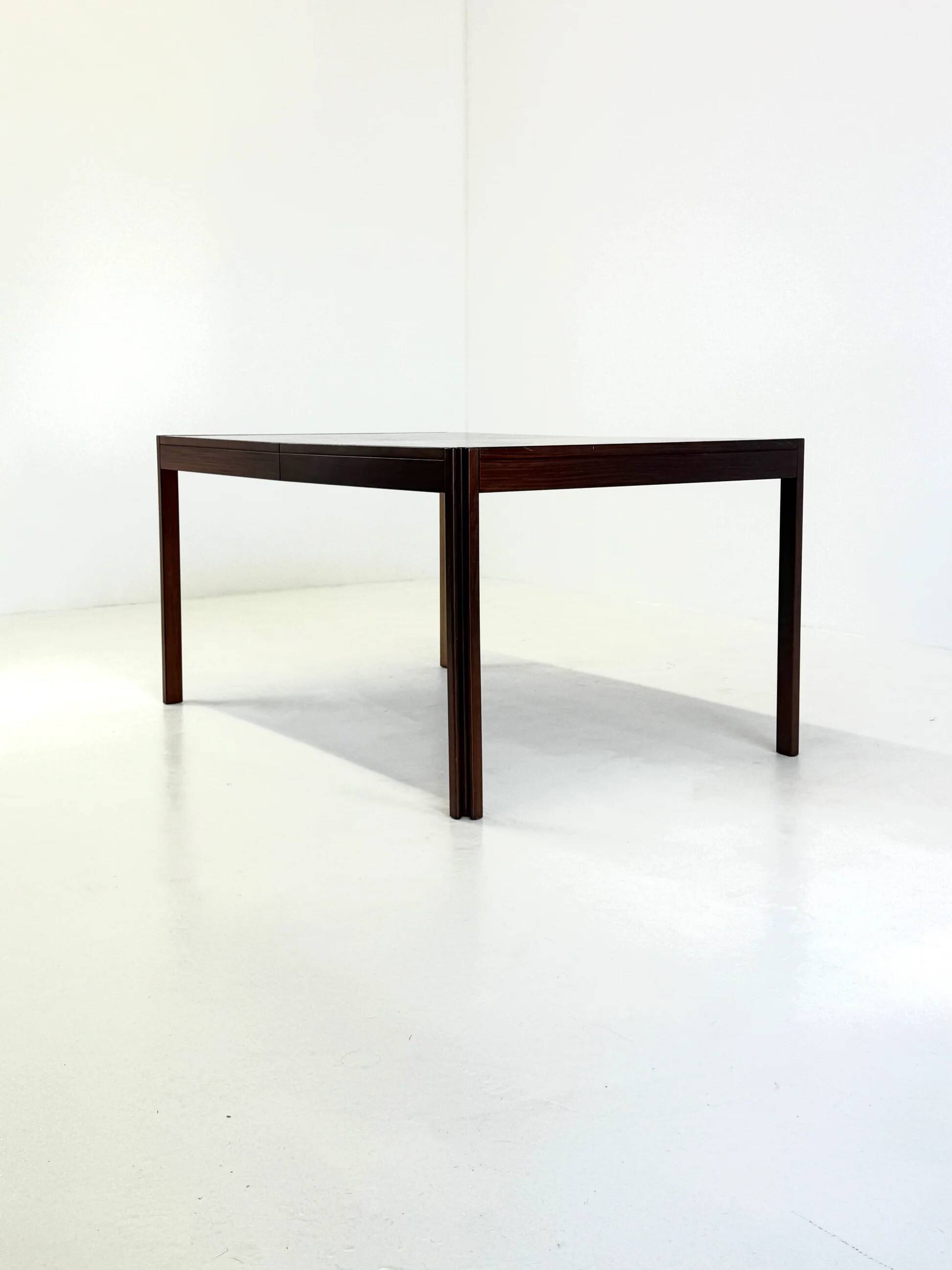 4D wooden vintage dining table by Angelo Mangiarotti for Molteni