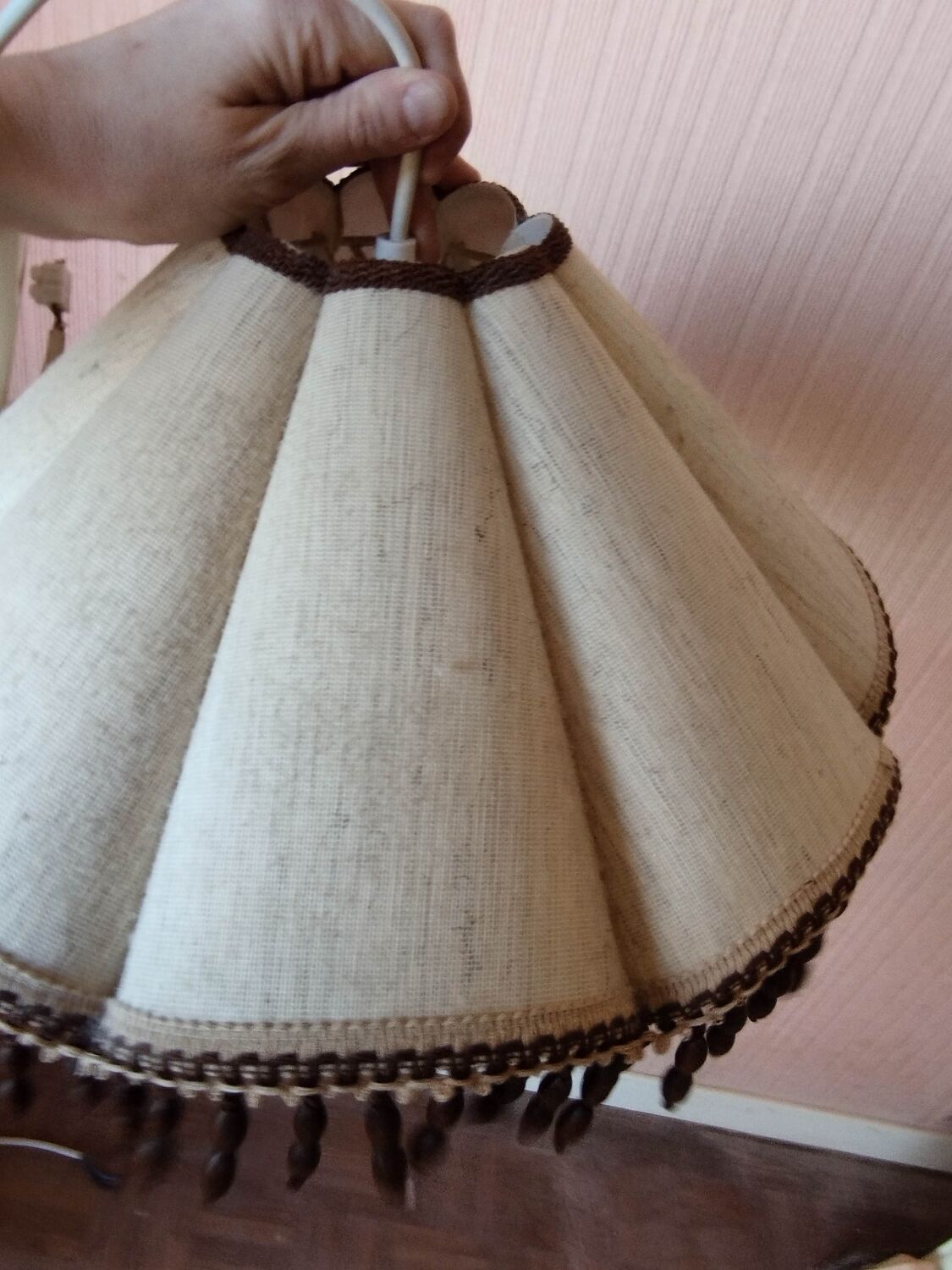 Suspension tissu perle bois