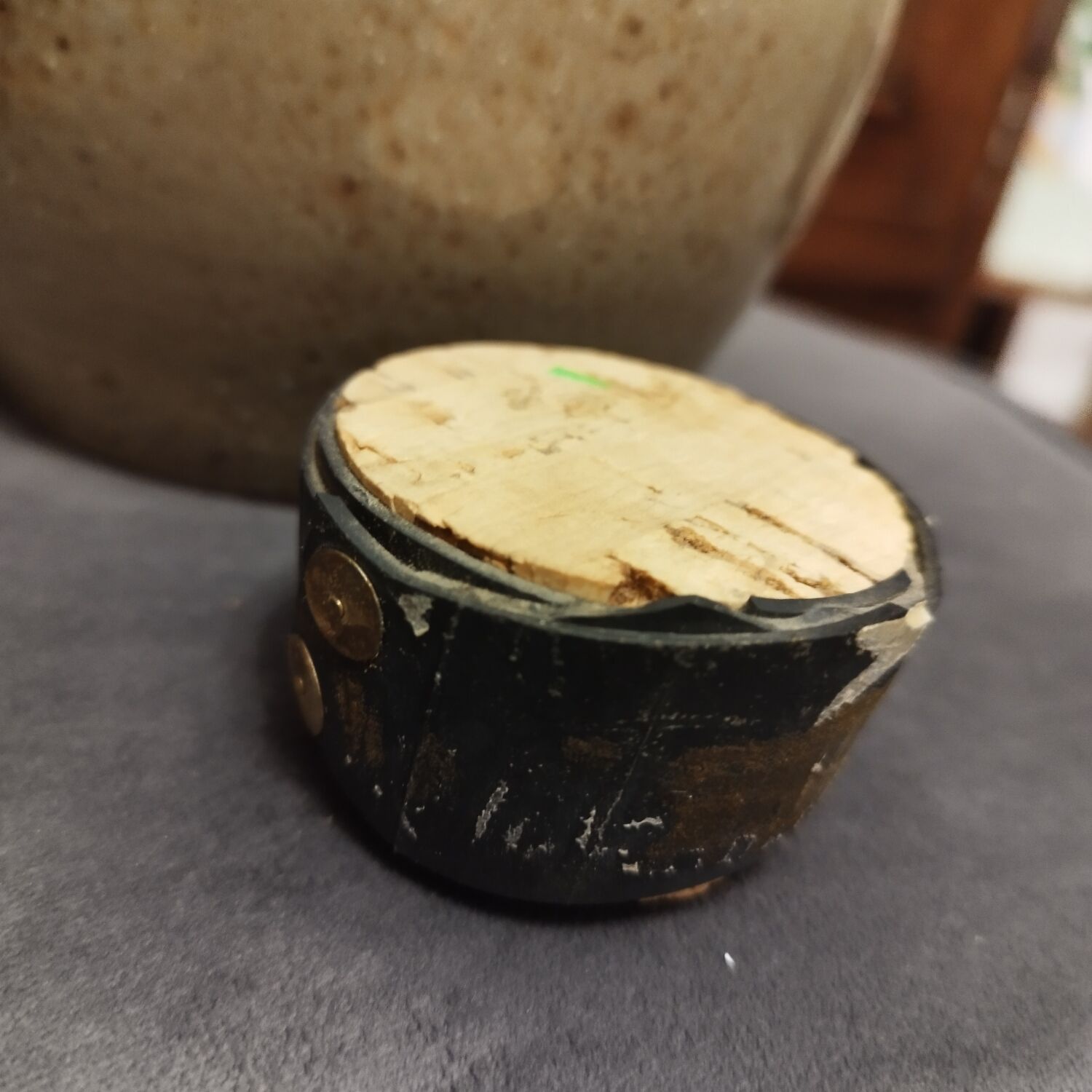 Pichet beige Vallauris fait main