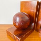 Pair of bookends in tuya magnifying glass