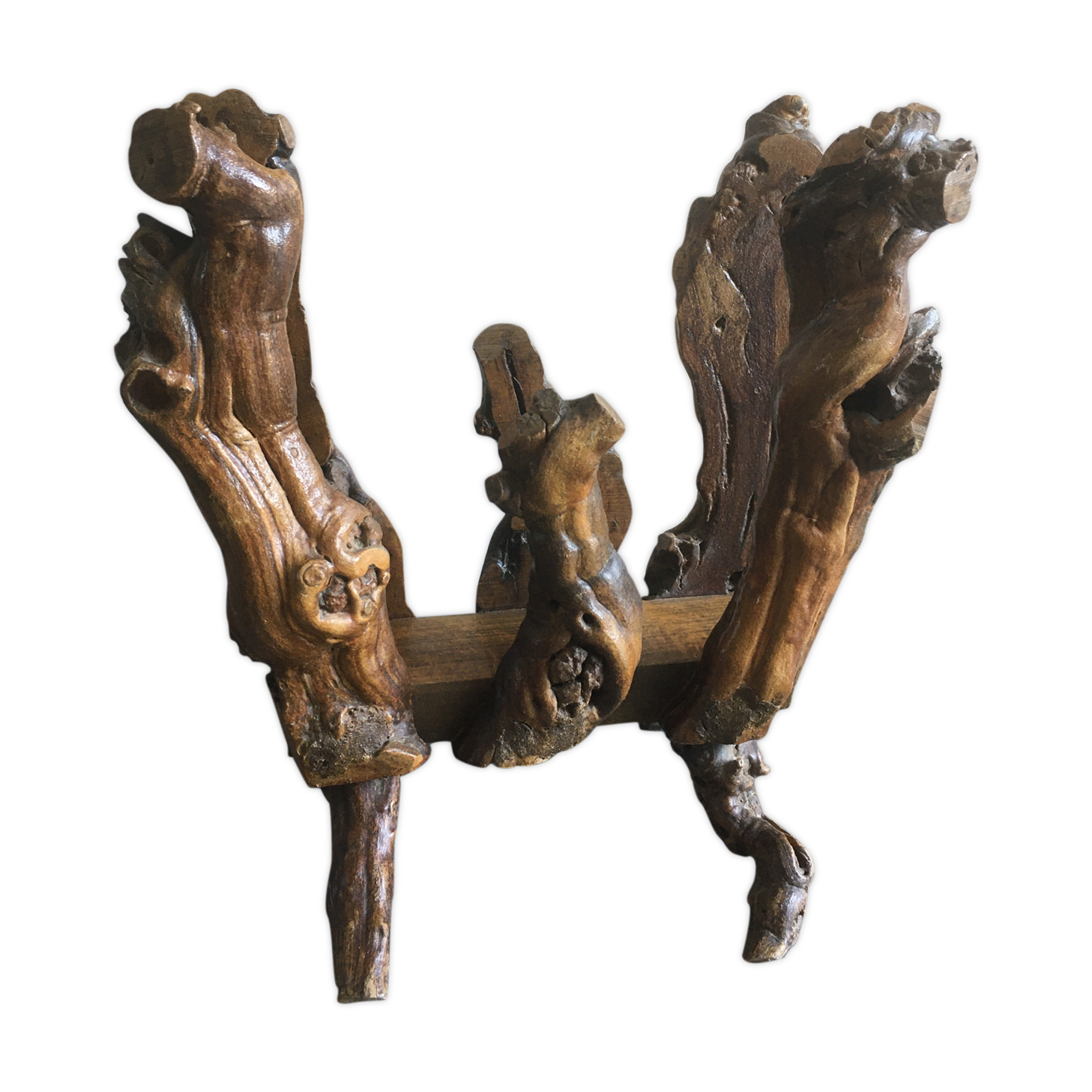 Brutalist magazine holder