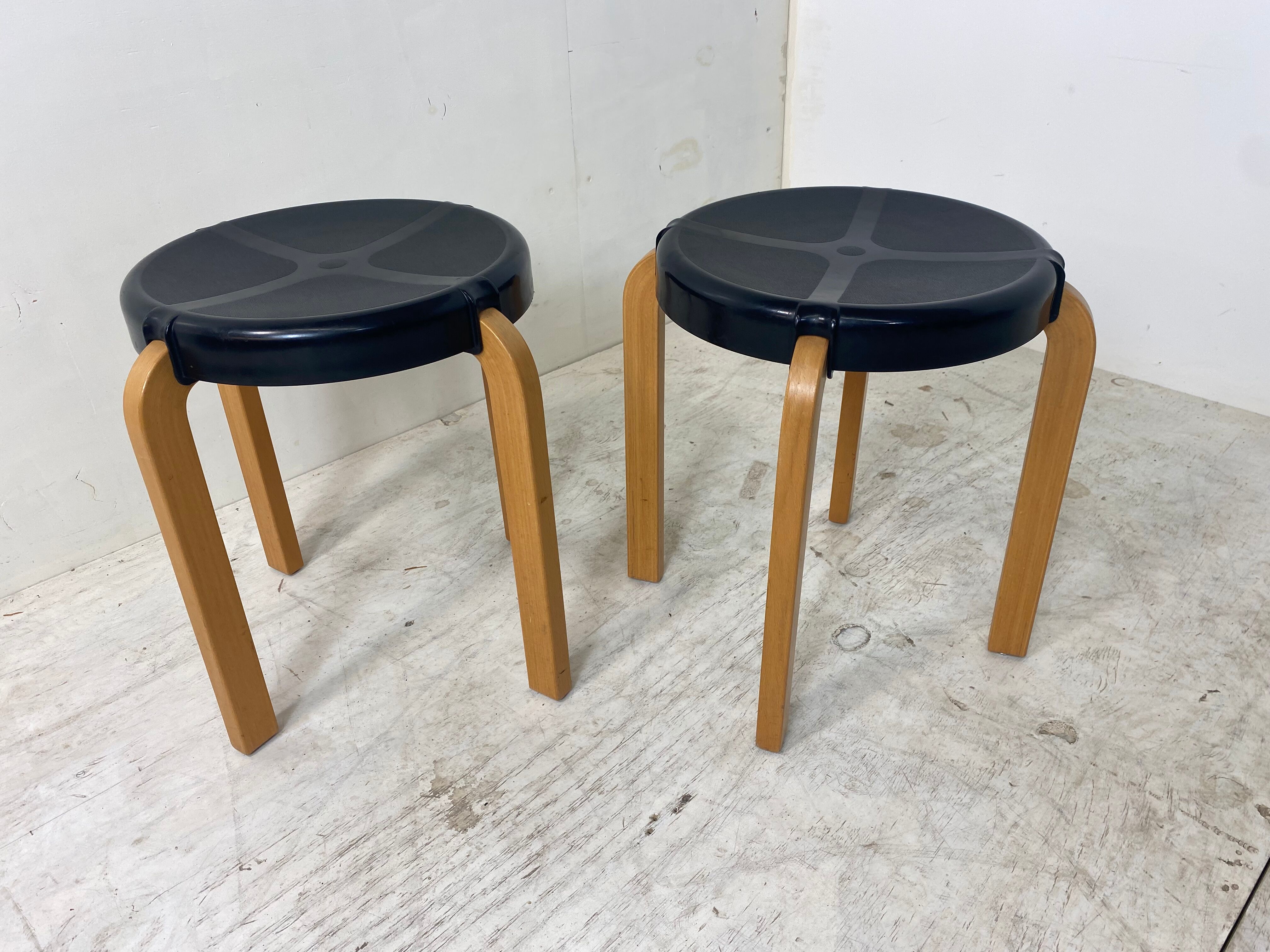 Tabourets vintage de style scandinave de Kembo, années 1970, Ensemble de 2