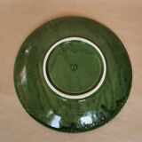 Soup-tureen cabbage ceramic and flat slip