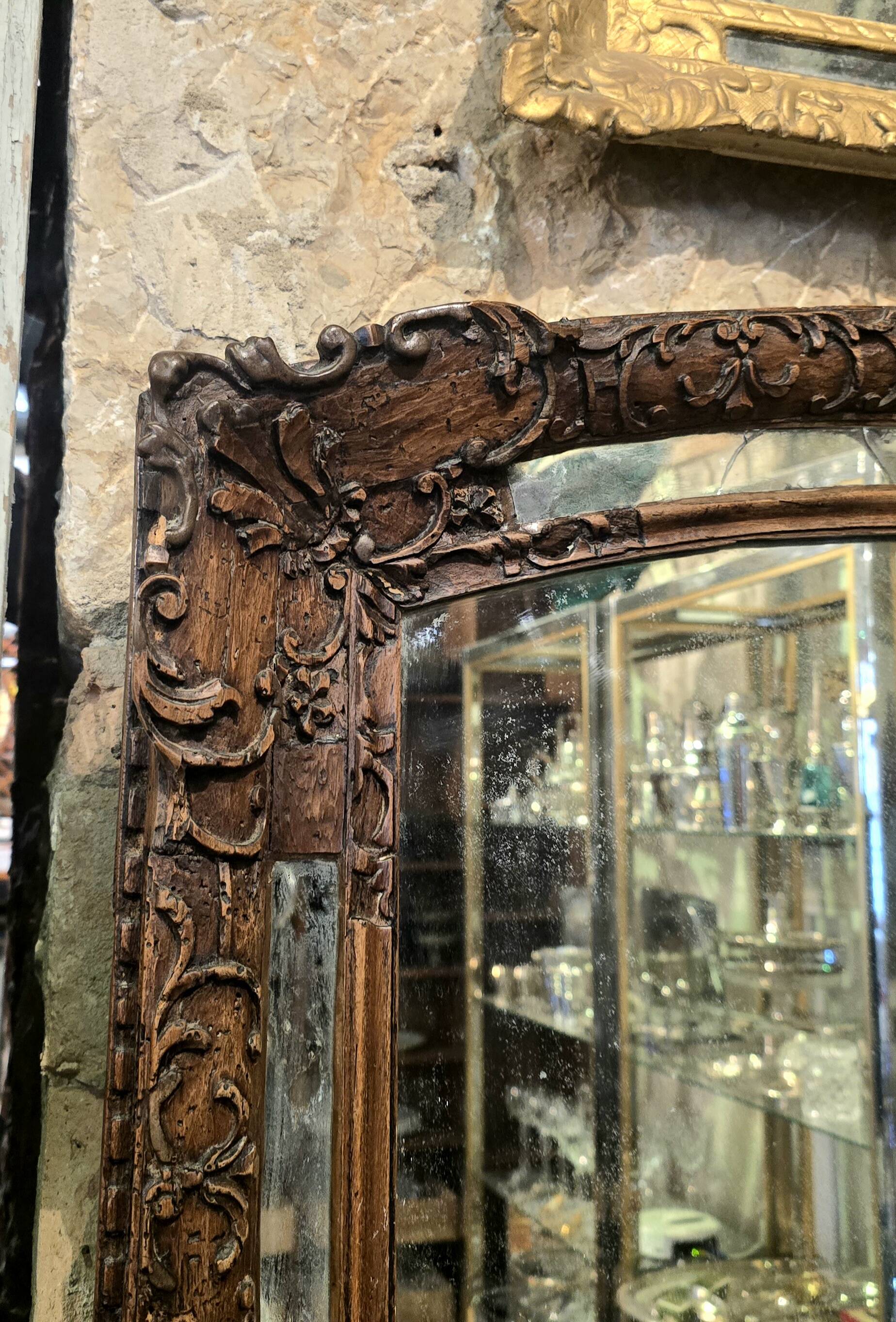 18th-century period mirror in carved wood, Louis XV style