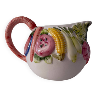Carafe of slip