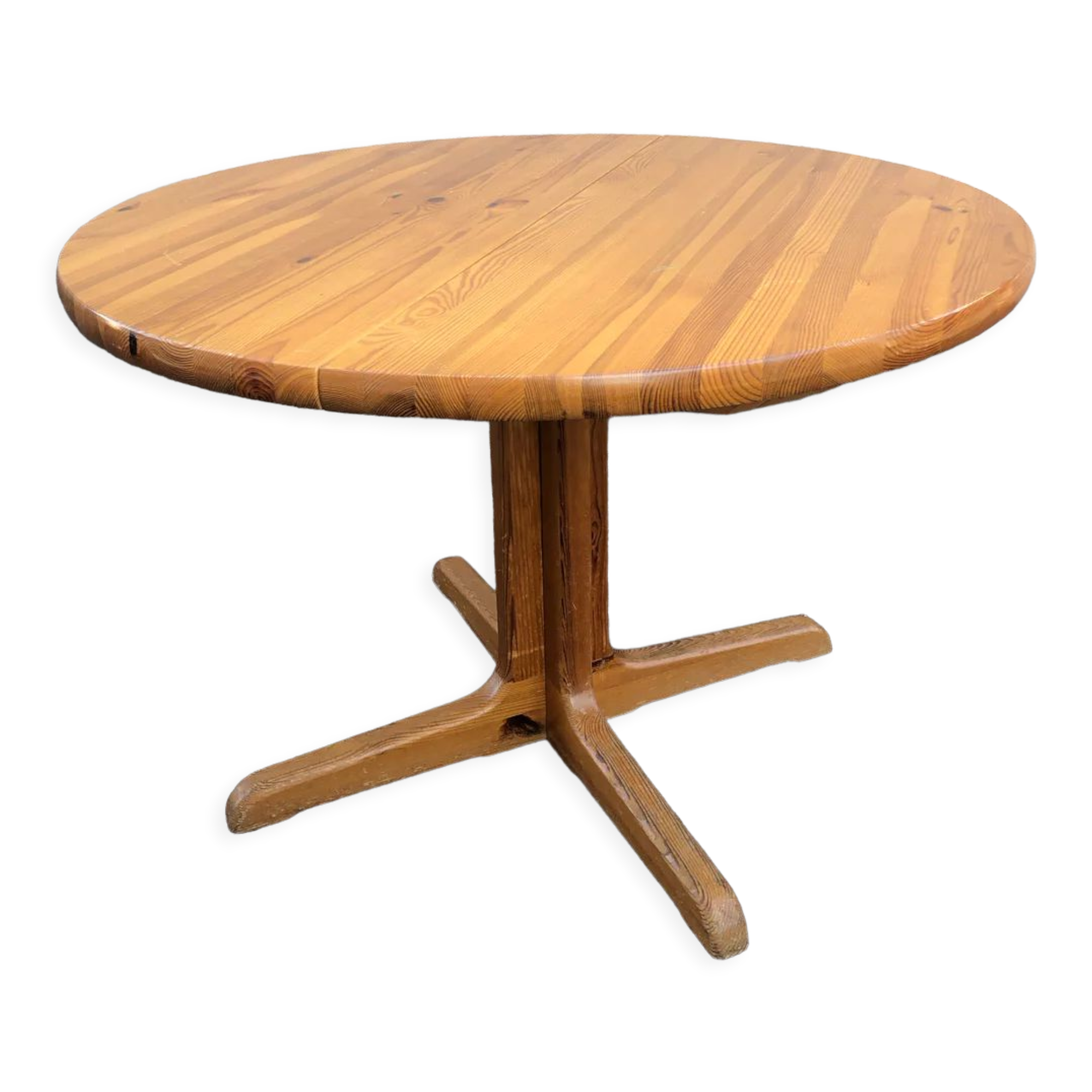 Baumann pine dining table