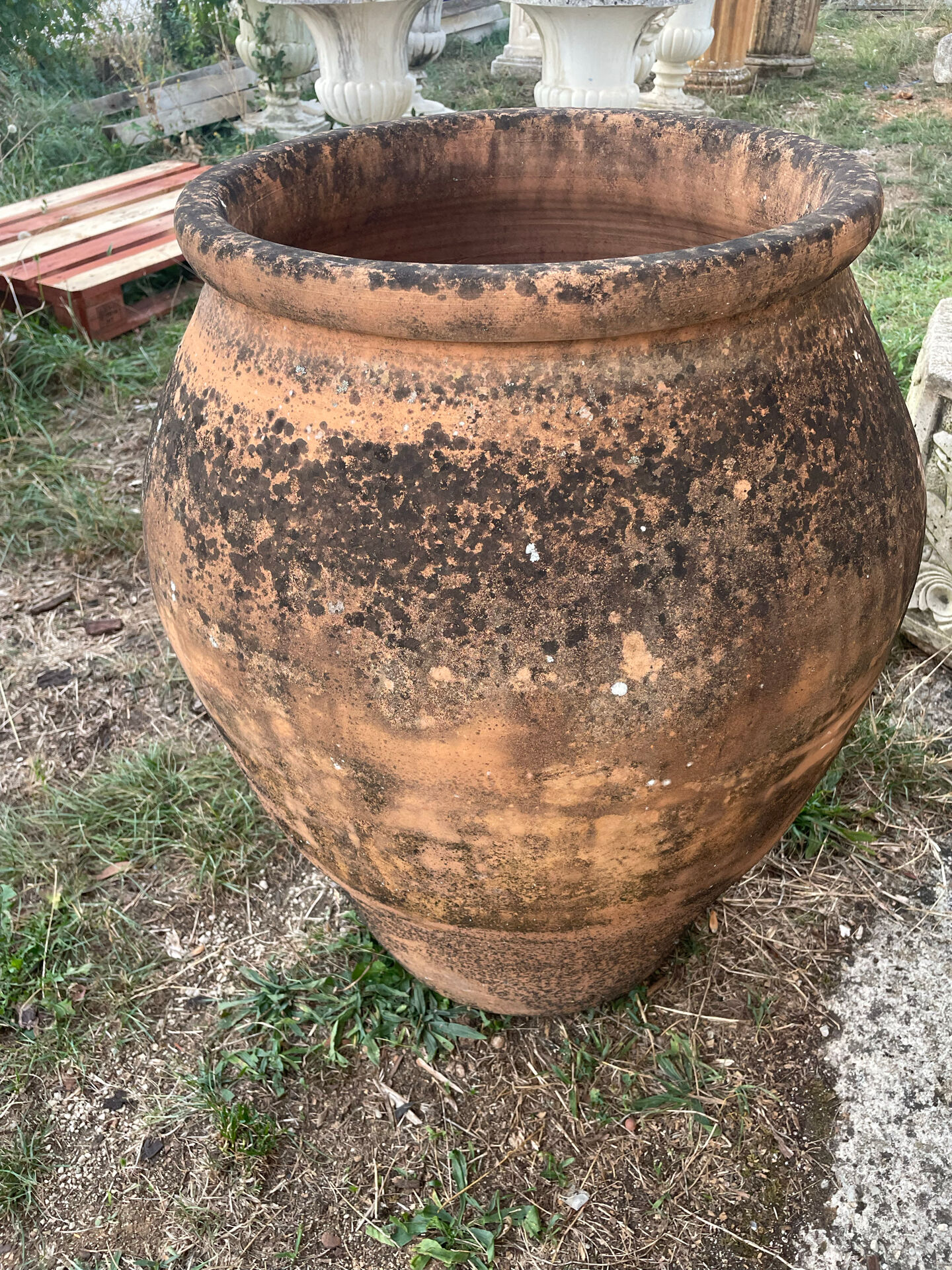 Very large ancient handmade terracotta jar – 80 cm