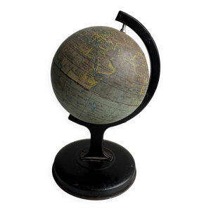 Globe miniature recouvert