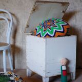 Trunk trunk stool Ottoman vintage leather white patina