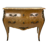 Commode de style louis XV