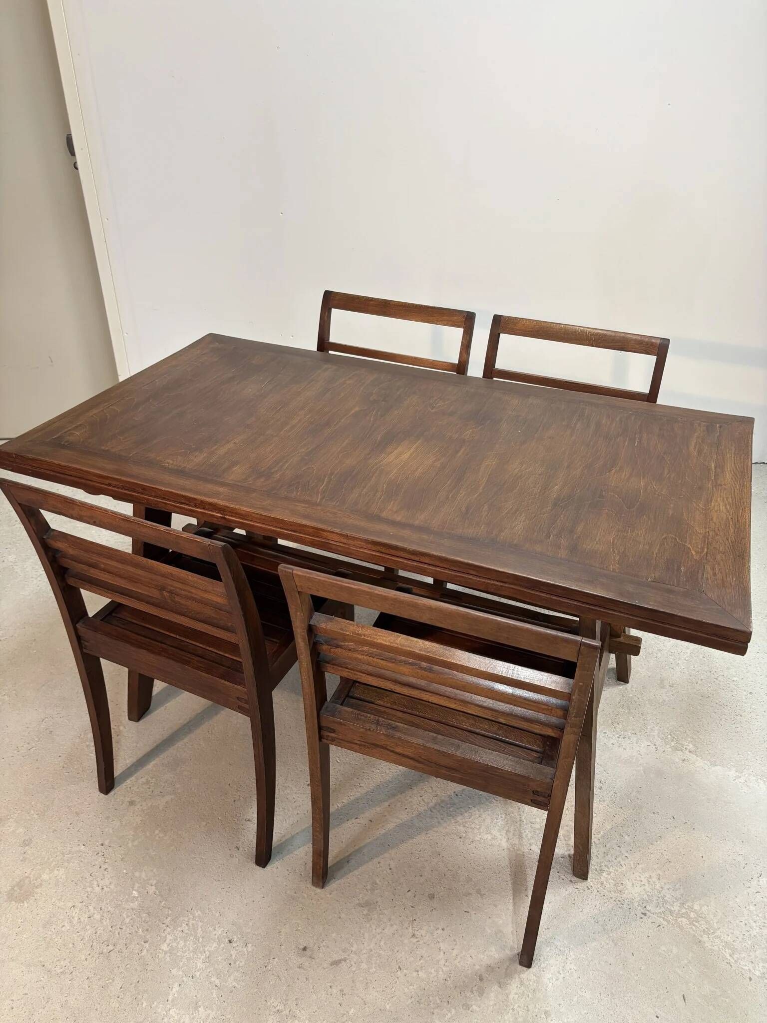Dining table from the Reconstruction design by René Gabriel.