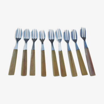 Set of 9 cake forks