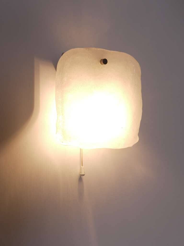 Midcentury wall sconce Kalmar in frosted ice glass, Austria, 1960s
