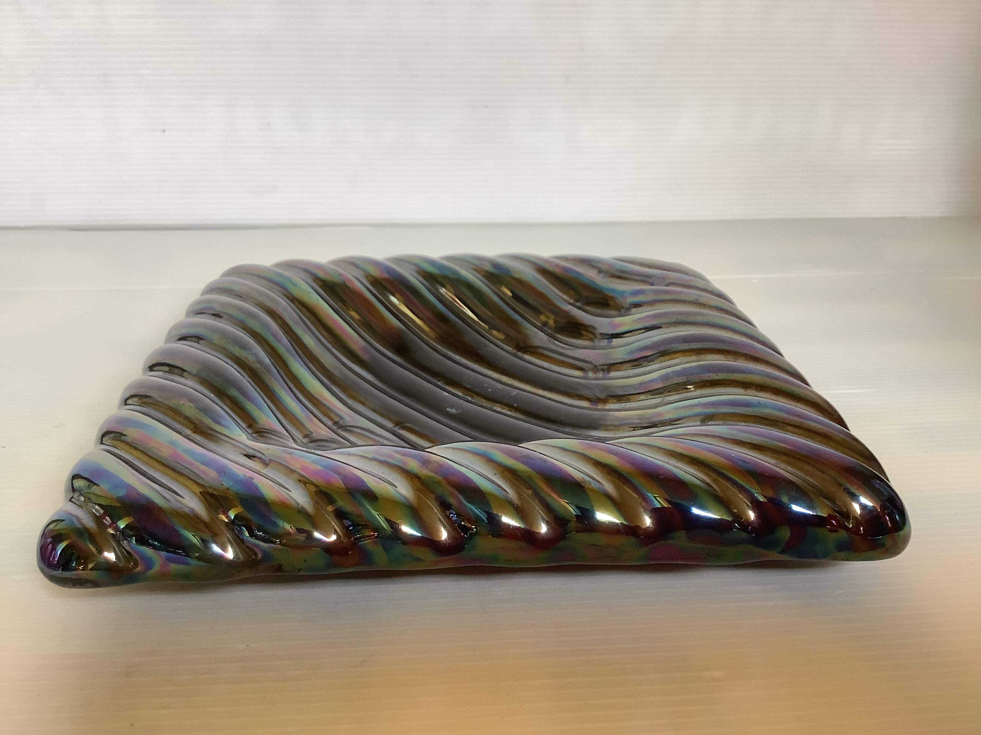 70s iridescent black pocket emptier