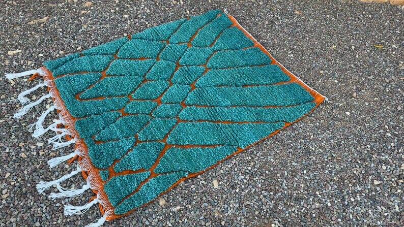 Traditional handmade Berber rug blue size 1.5/2.5 m