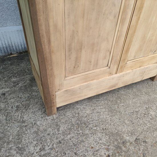 Natural wood wardrobe