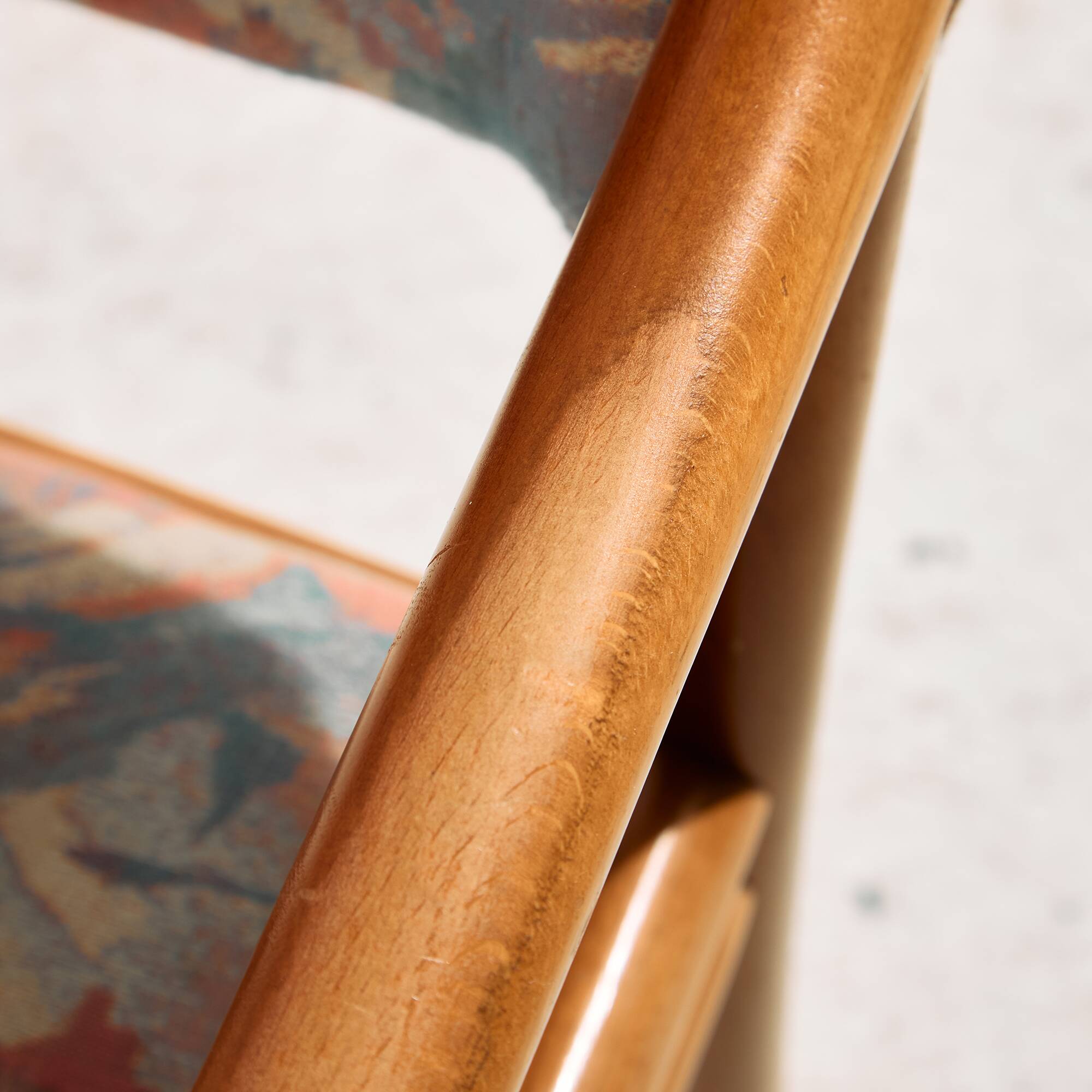 MK9799 Beech armchair