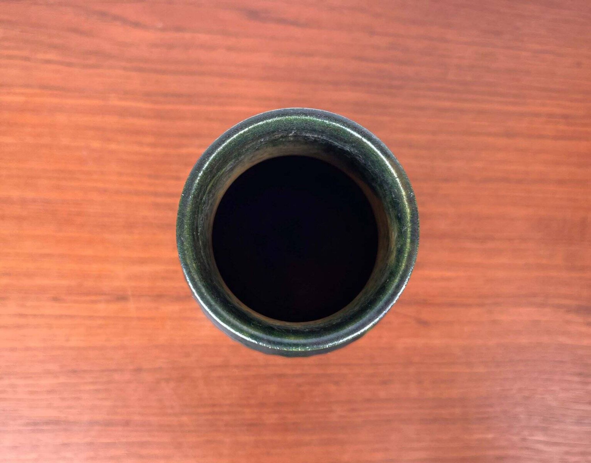 Danish studio pottery vase from the mid-20th century by Ernst Pottery, Faxe, 1960s.
