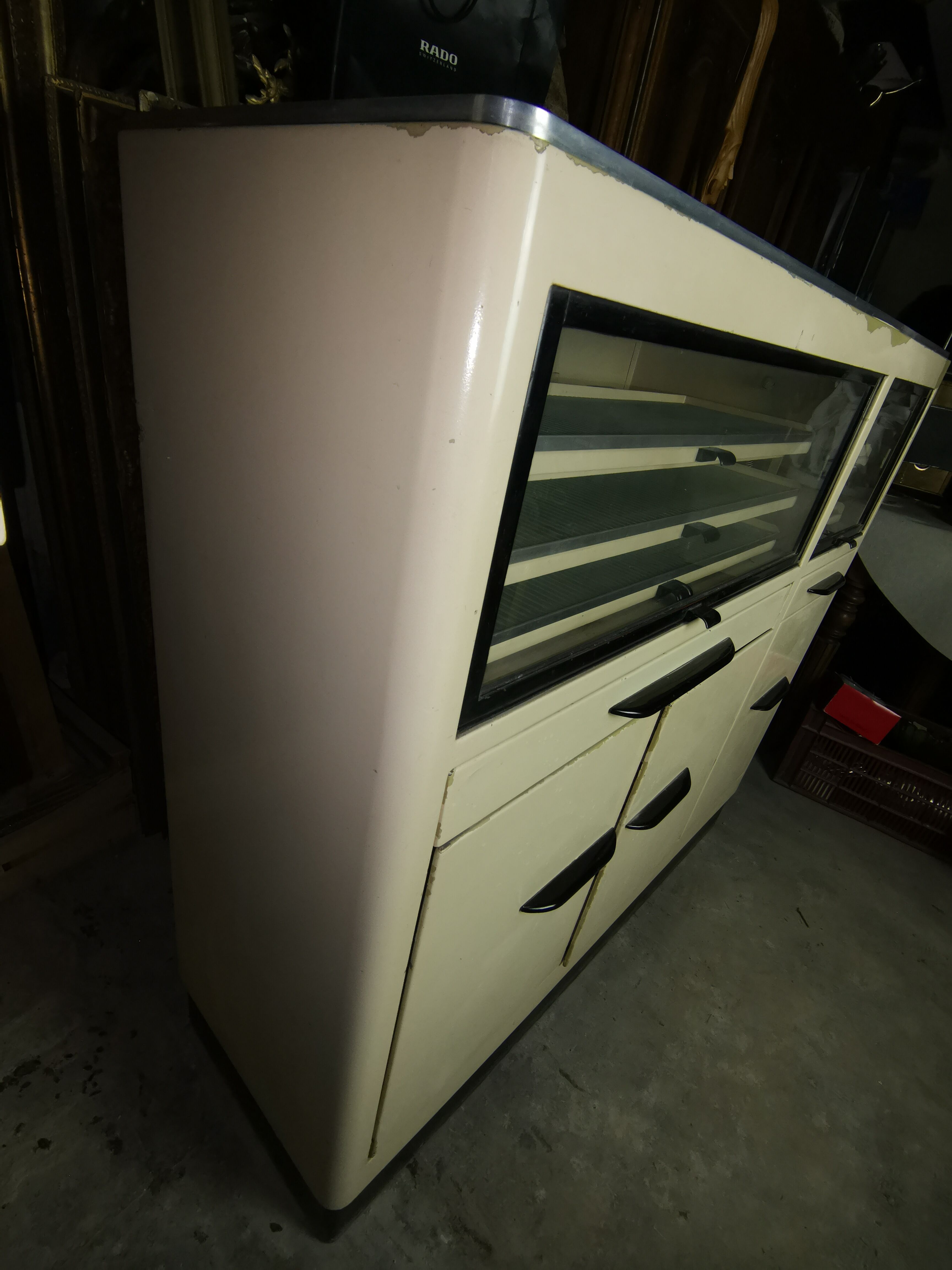 Dentist furniture in metal and black opaline top 1950