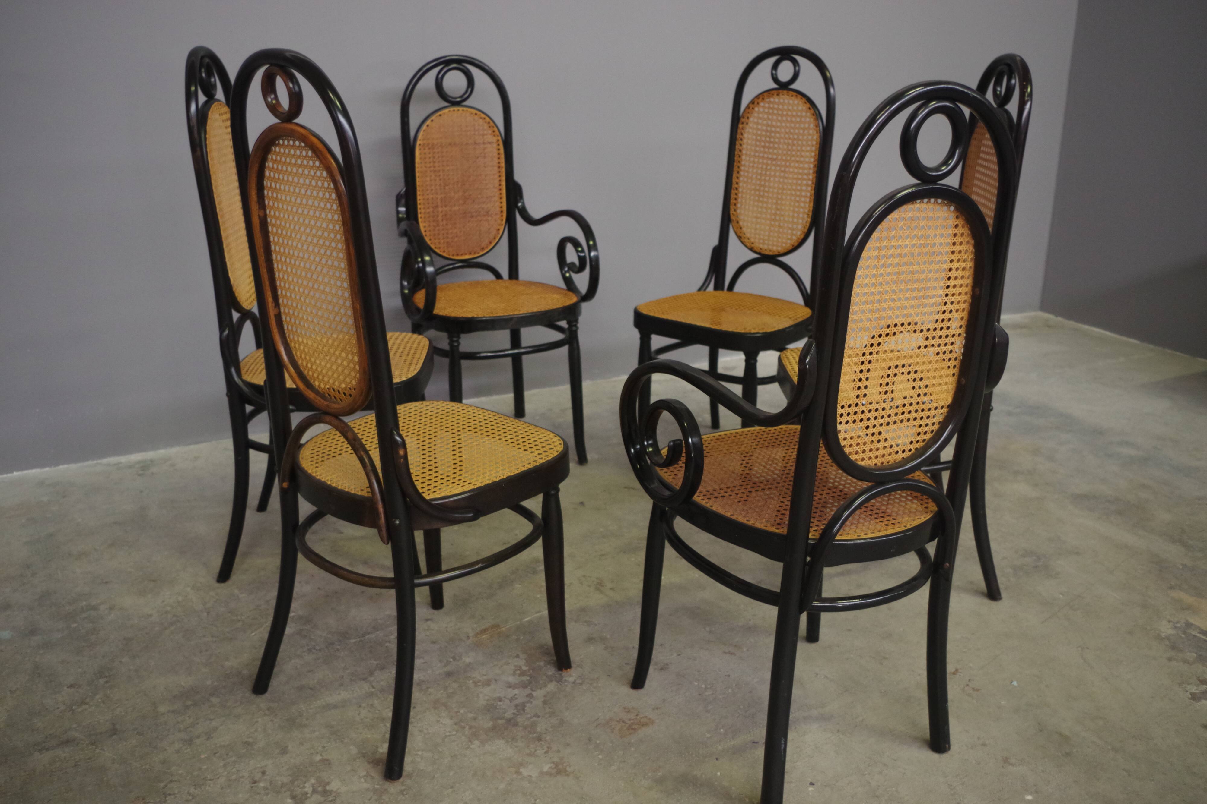 Chairs in curved beech and vienna straw, 1980s, set of 4