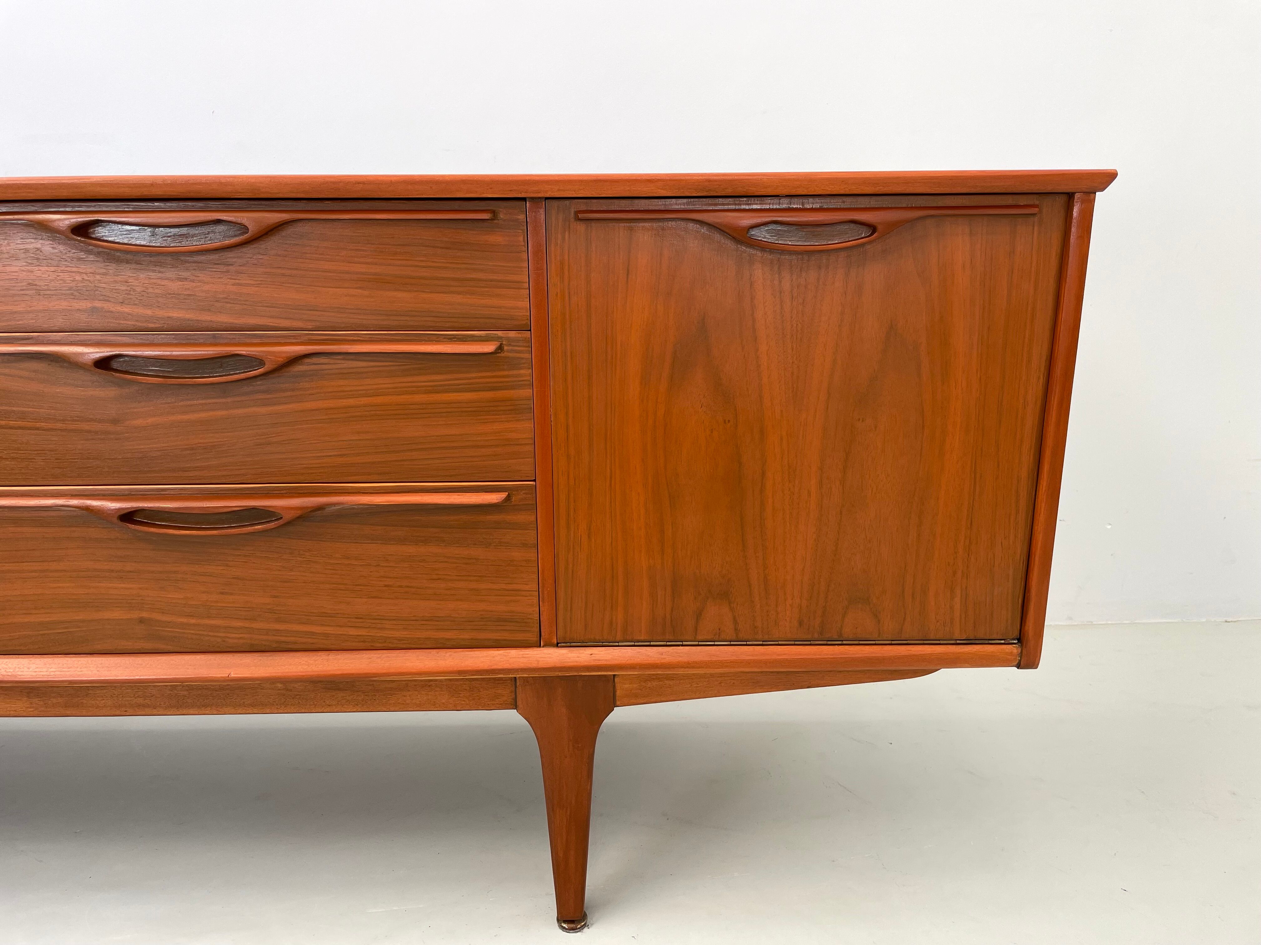Enfilade Jentique vintage années 1960