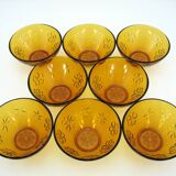 8 amber yellow glass bowls - embossed flower patterns - Daisy Vereco France - vintage 70s