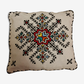 Moroccan cushion embroidered