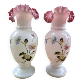 Duo de Vases opaline
