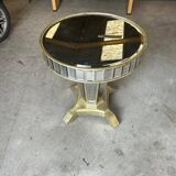 pedestal table