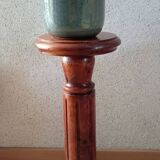 Varnished solid wood plant holder column, rustic chic