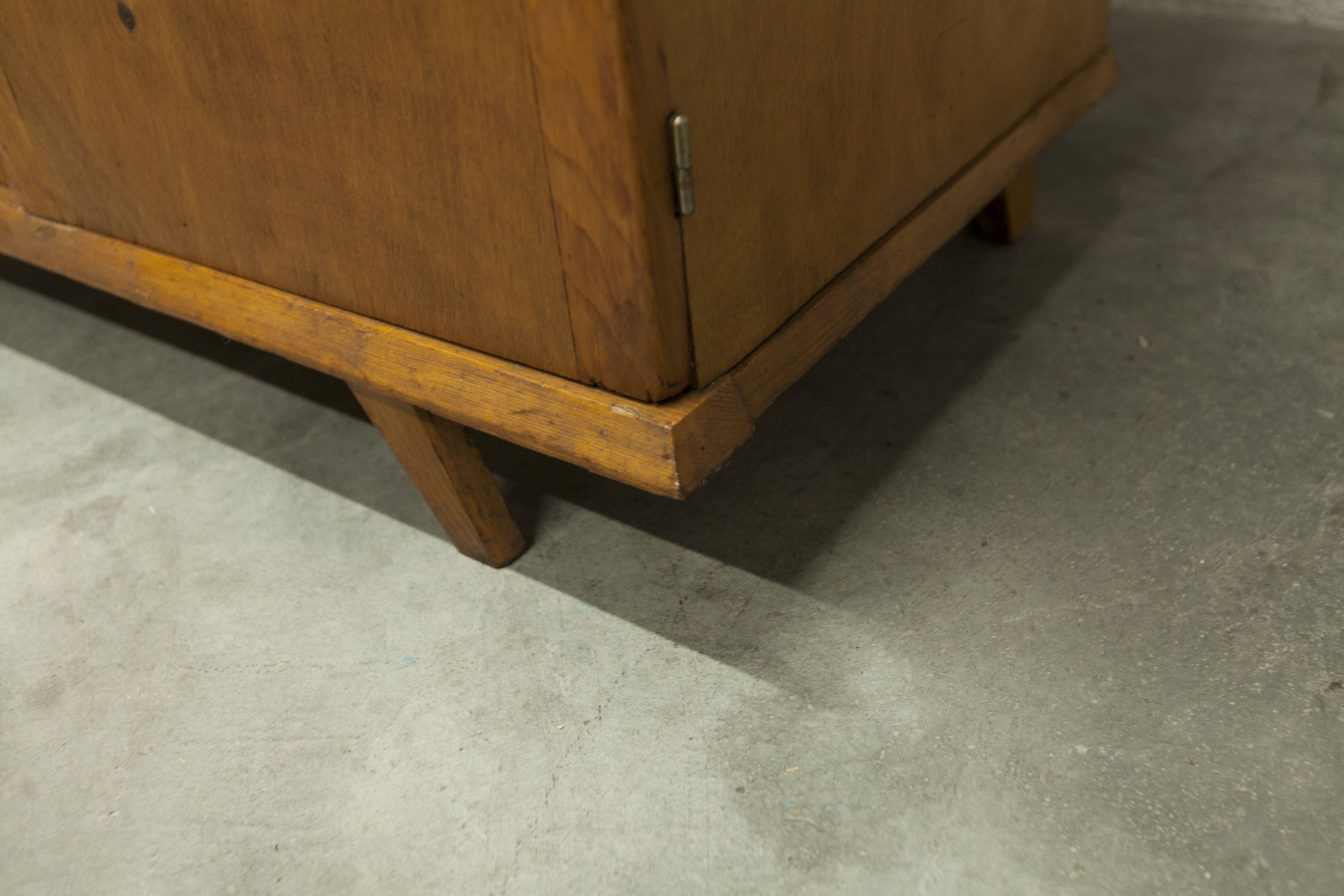 1950s Parisian wardrobe with mirror, 135 x 19 cm